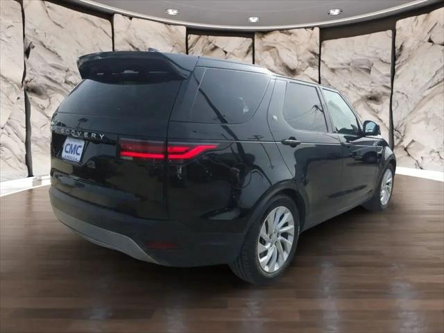 2024 Land Rover Discovery P300 S