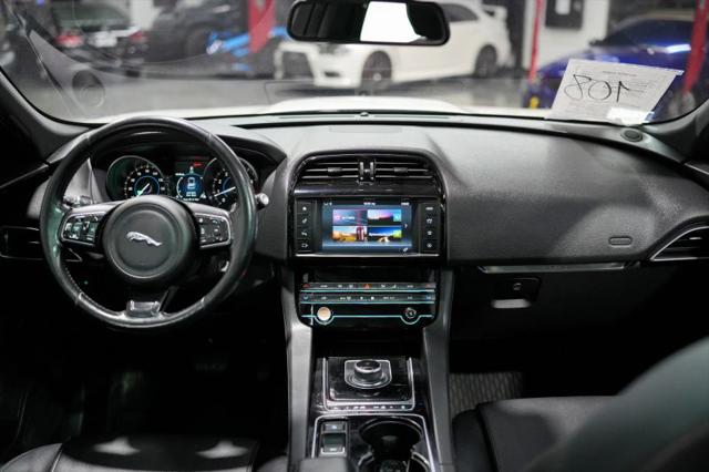 2017 Jaguar F-PACE 35t Premium