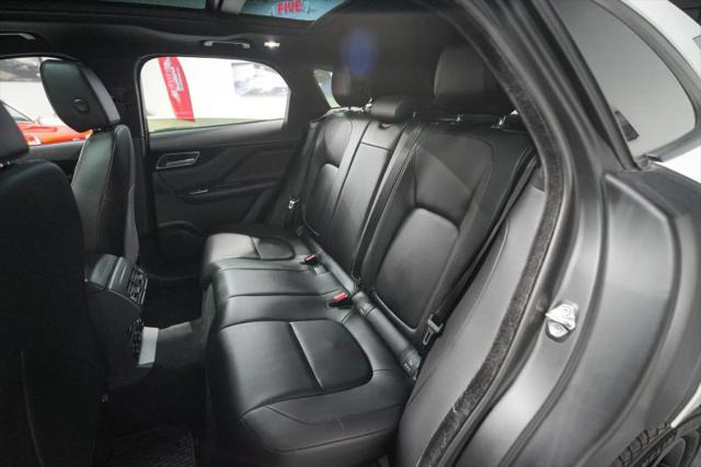 2017 Jaguar F-PACE 35t Premium