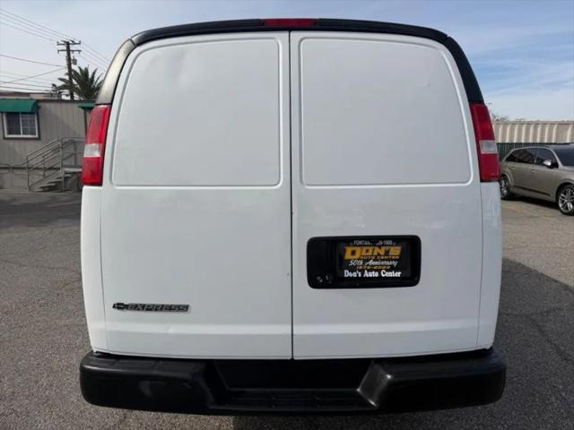 2019 Chevrolet Express Work Van