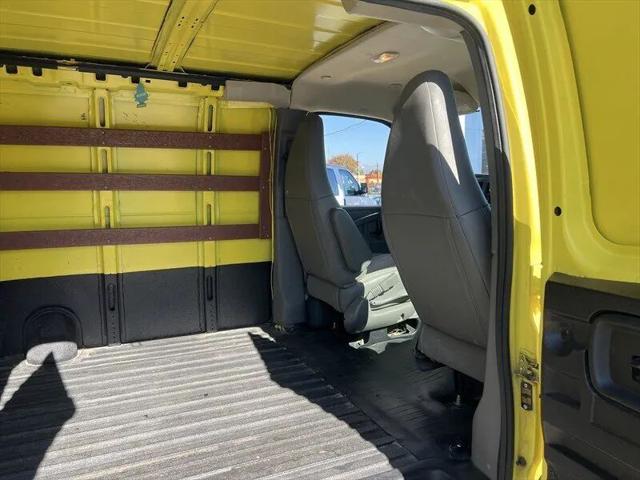 2021 Chevrolet Express Cargo Van RWD 2500 Extended Wheelbase WT