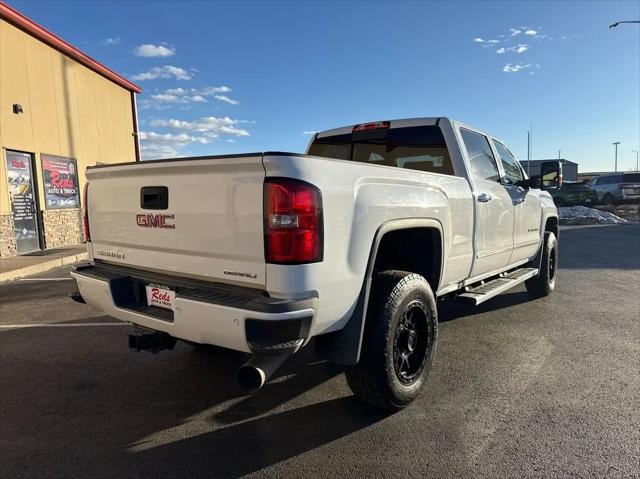 2017 GMC Sierra 3500HD Denali