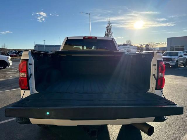 2017 GMC Sierra 3500HD Denali