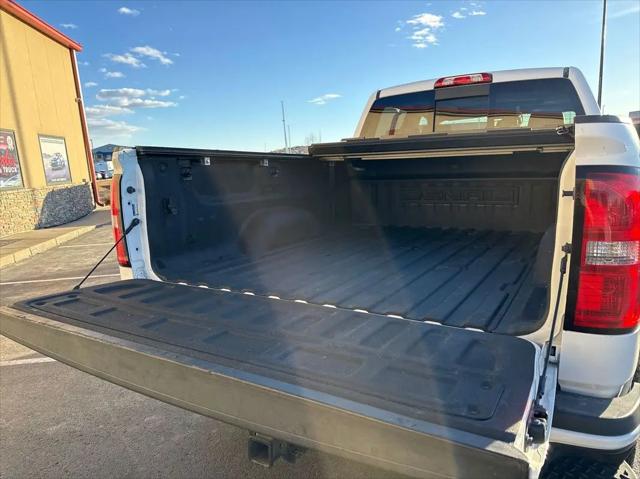2017 GMC Sierra 3500HD Denali