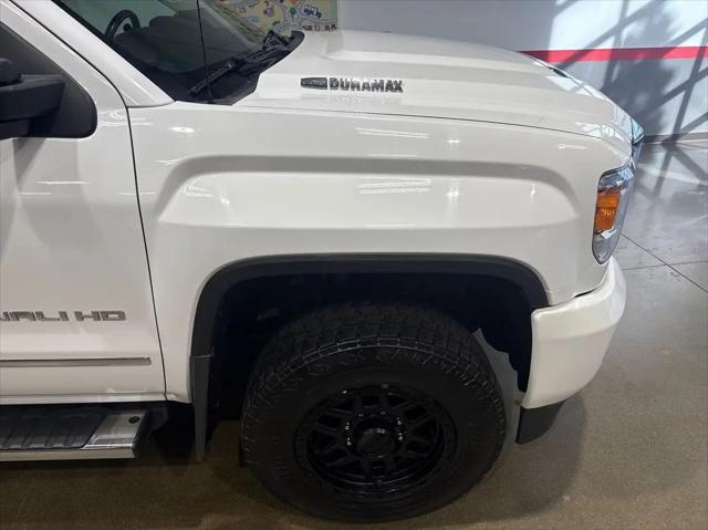 2017 GMC Sierra 3500HD Denali