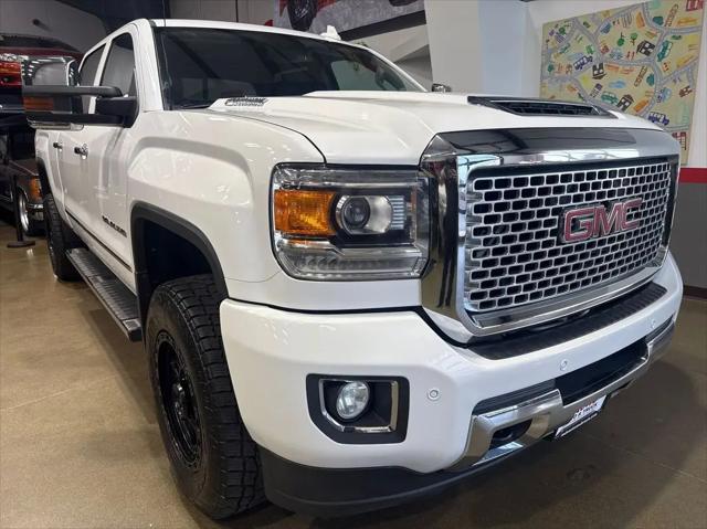 2017 GMC Sierra 3500HD Denali