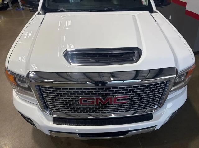 2017 GMC Sierra 3500HD Denali
