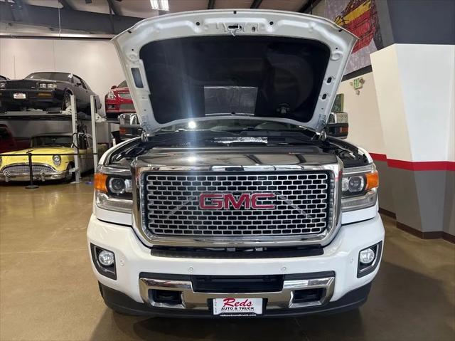 2017 GMC Sierra 3500HD Denali
