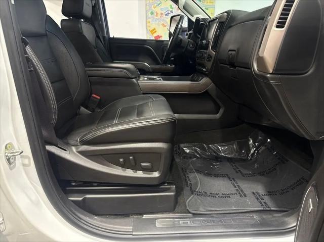 2017 GMC Sierra 3500HD Denali