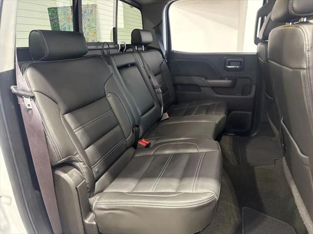 2017 GMC Sierra 3500HD Denali