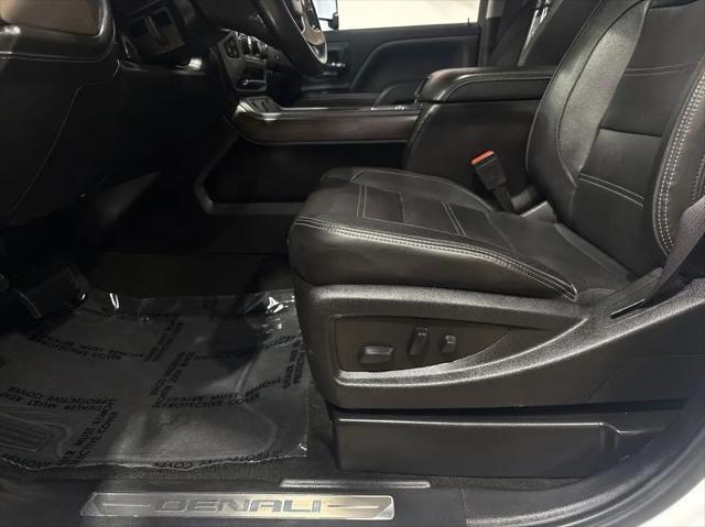 2017 GMC Sierra 3500HD Denali