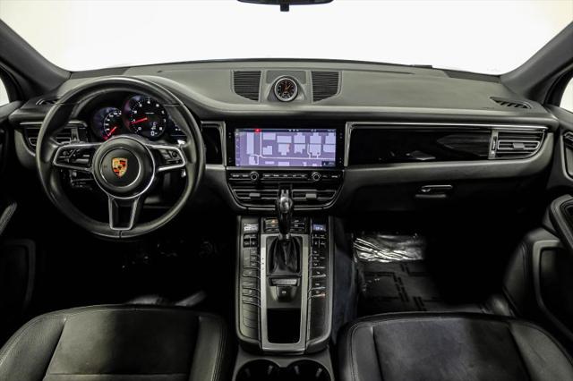 2021 Porsche Macan Base