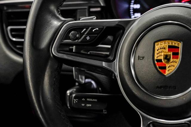 2021 Porsche Macan Base