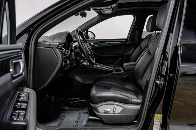 2021 Porsche Macan Base