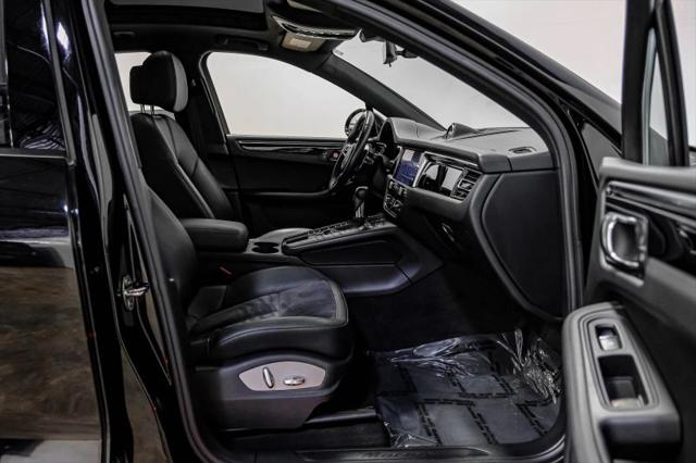 2021 Porsche Macan Base