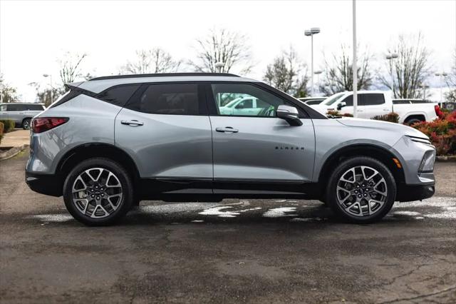 2025 Chevrolet Blazer AWD RS