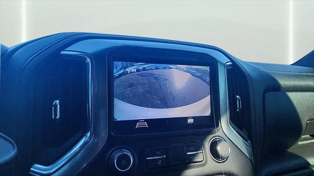 2022 Chevrolet Silverado 1500 4WD Crew Cab Short Bed RST