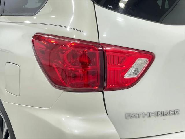 2019 Nissan Pathfinder Platinum