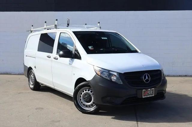 2017 Mercedes-Benz Metris Standard