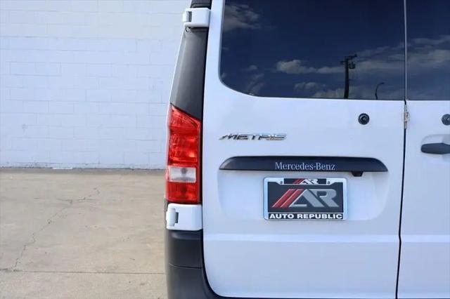 2017 Mercedes-Benz Metris Standard