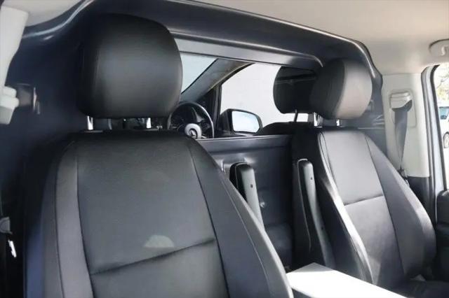 2017 Mercedes-Benz Metris Standard