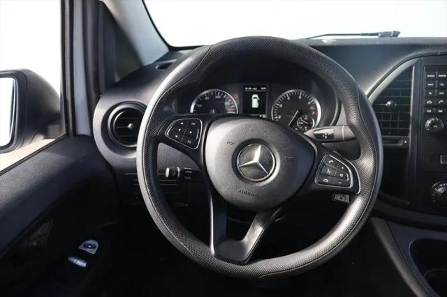 2017 Mercedes-Benz Metris Standard