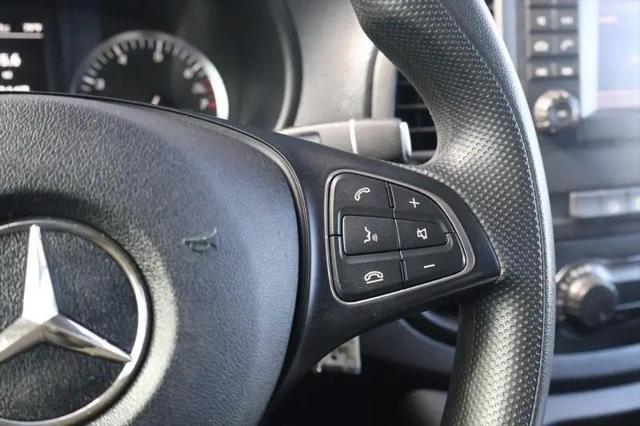 2017 Mercedes-Benz Metris Standard