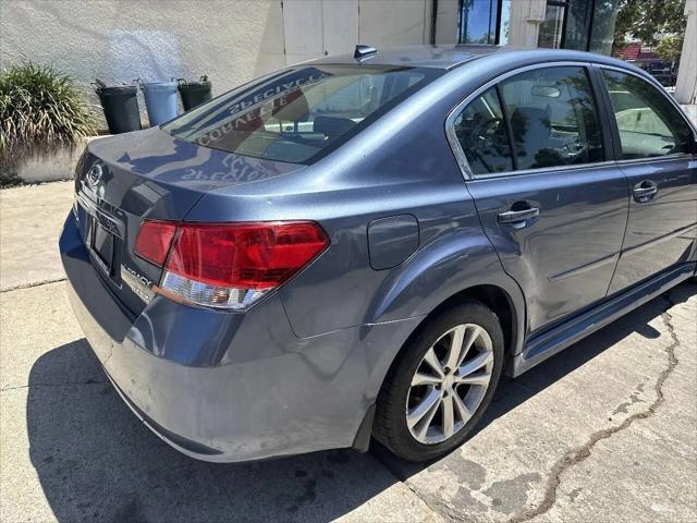 2013 Subaru Legacy 2.5i Limited