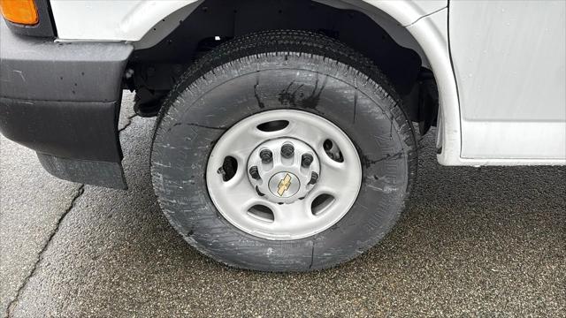 2025 Chevrolet Express Cargo Van RWD 2500 Extended Wheelbase WT