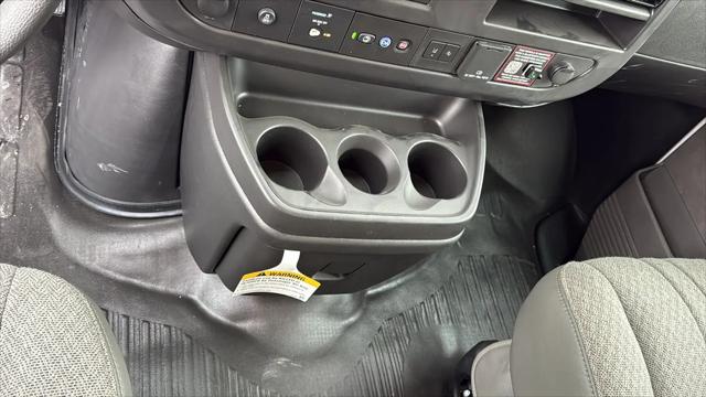2025 Chevrolet Express Cargo Van RWD 2500 Extended Wheelbase WT