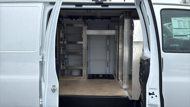 2025 Chevrolet Express Cargo Van RWD 2500 Extended Wheelbase WT