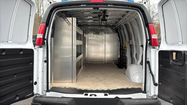 2025 Chevrolet Express Cargo Van RWD 2500 Extended Wheelbase WT