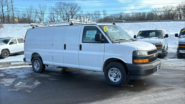2025 Chevrolet Express Cargo Van RWD 2500 Extended Wheelbase WT