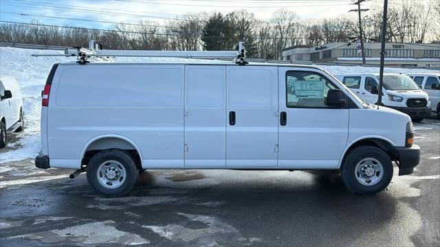 2025 Chevrolet Express Cargo Van RWD 2500 Extended Wheelbase WT