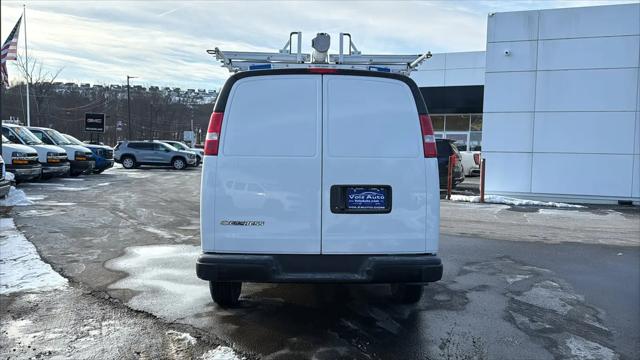 2025 Chevrolet Express Cargo Van RWD 2500 Extended Wheelbase WT