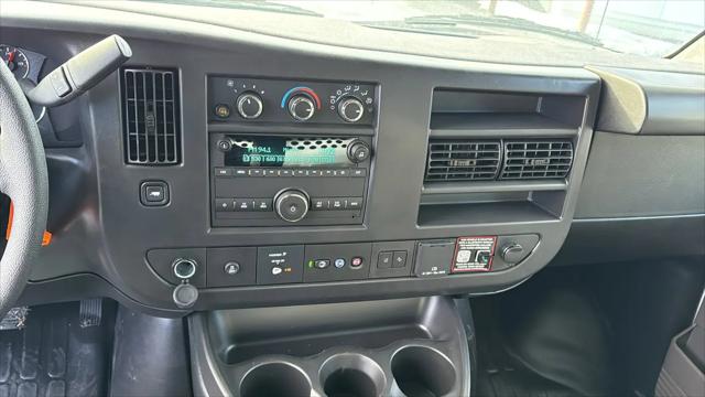 2025 Chevrolet Express Cargo Van RWD 2500 Extended Wheelbase WT