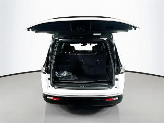2026 Jeep Grand Wagoneer Limited Altitude 4x4