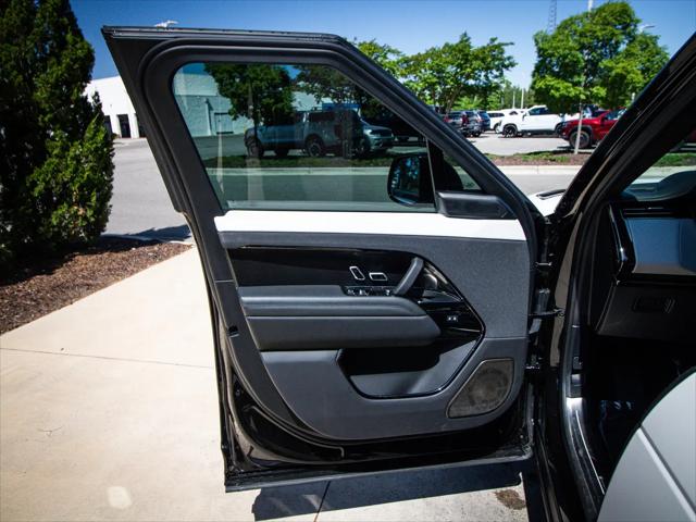 2024 Land Rover Range Rover Sport SV Edition One Obsidian Black