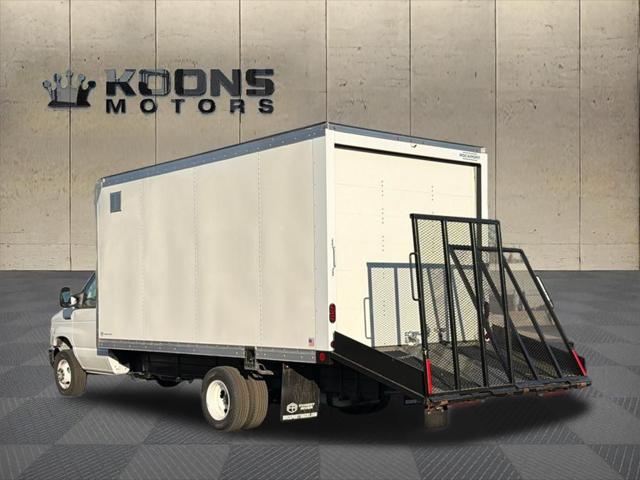 2026 Ford E-450 Cutaway Base