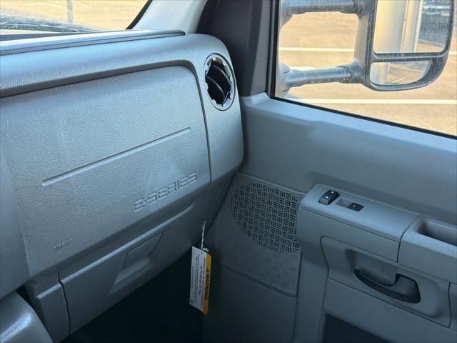2026 Ford E-450 Cutaway Base