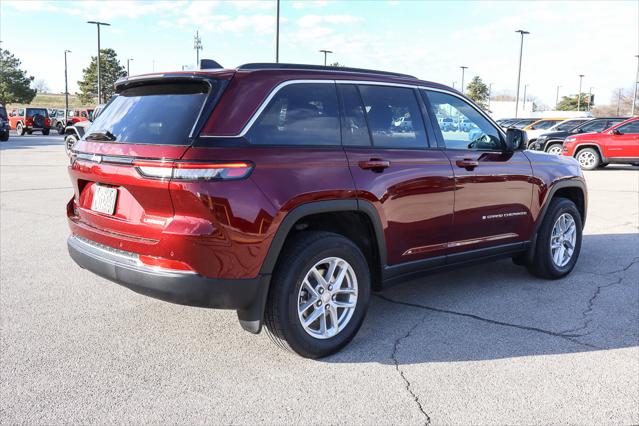 2026 Jeep Grand Cherokee Altitude 4x4