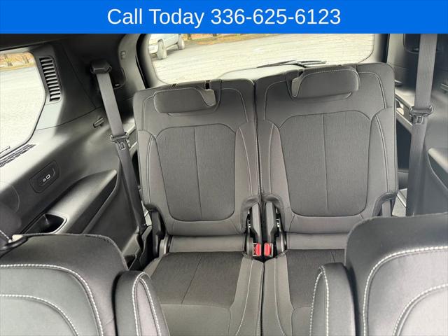 2026 Jeep Grand Cherokee L Altitude 4x4