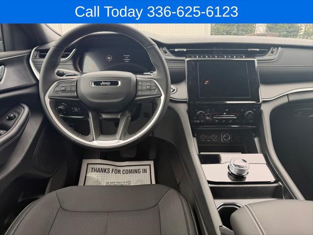 2026 Jeep Grand Cherokee L Altitude 4x4