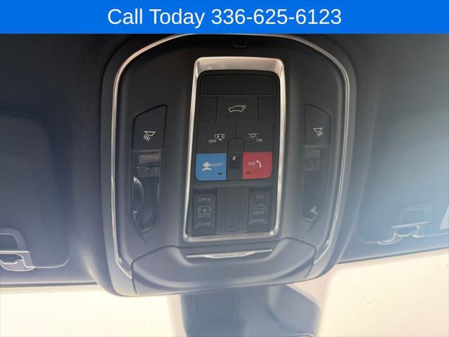 2026 Jeep Grand Cherokee L Altitude 4x4