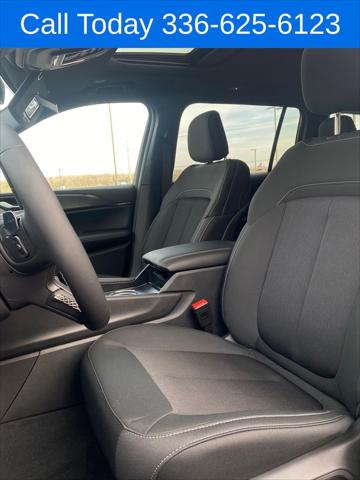 2026 Jeep Grand Cherokee L Altitude 4x4