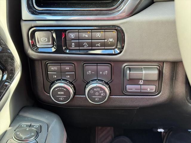 2026 GMC Yukon XL 4WD AT4 Ultimate