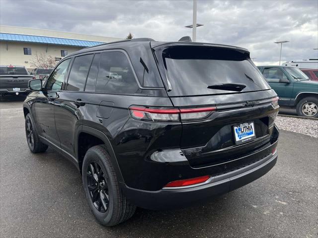 2026 Jeep Grand Cherokee Altitude 4x4