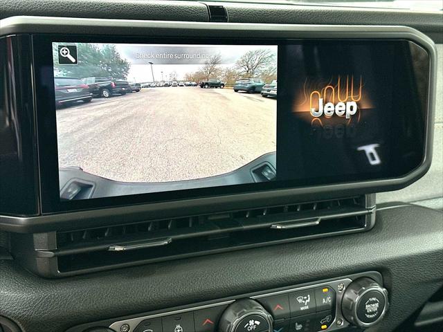 2026 Jeep Gladiator Sport