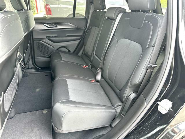 2026 Jeep Grand Cherokee Laredo X