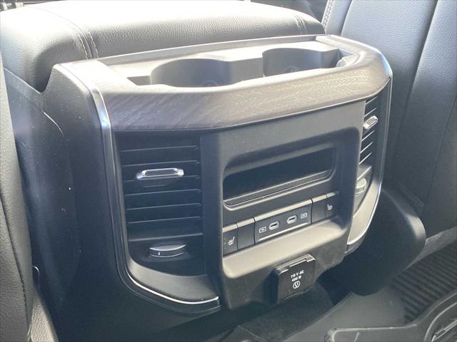 2026 Ram 1500 Laramie Crew Cab 4x4 5'7" Box